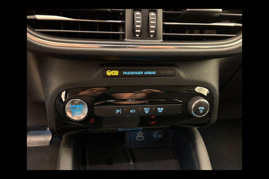 Ford Kuga 2.5 PHEV Titanium 243pk | Driver Assistance Pack | Winterpack | Wegklapbare Trekhaak | 2.100kg Trekgewicht |
