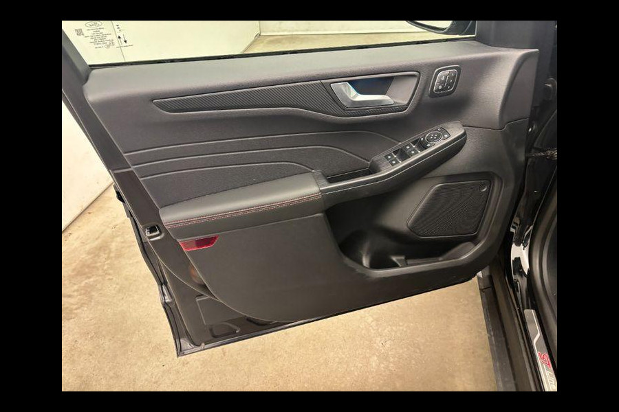 Ford Kuga 2.5 PHEV ST-Line X 243pk | Driver Assistance Pack | Winterpack | Technology Pack | Wegklapbare Trekhaak | 2.100kg Trekgewicht