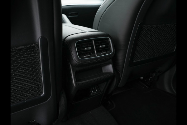 Mercedes-Benz GLE 350 de 4MATIC Premium (INCL-BTW) *LUXURY-LEATHER | BURMESTER-AUDIO | FULL-LED | WIDESCREEN-DIGIT-COCKPIT | AMBIENT-LIGHT | NAVI-FULLMAP | HEATED-SPORTSEATS | DAB | SHIFT-PADDLES | PRIVACY-GLASS | CAMERA | 20"ALU*