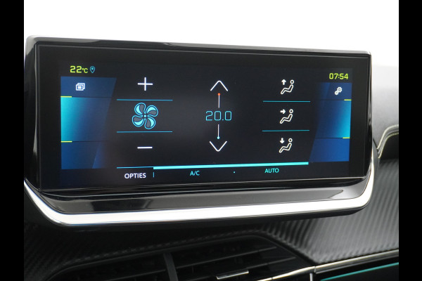 Peugeot e-208 EV GT 50kWh SOH 90% Panorama-dak Trekhaak Apple Carplay 360°CameraAndroid Navi Ecc Cruise Control DAB Pdc Stoelverwarming Sportstoelen Led Lmv 17" Privacy Glas Bluetooth Led Connected Apps