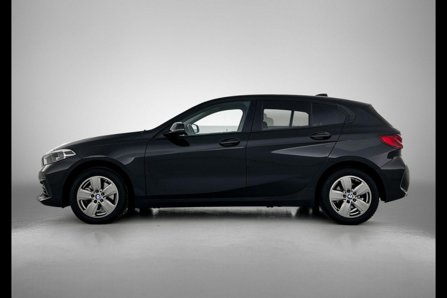 BMW 1-serie 116i Business Edition Plus CARPLAY | STOF-LEDER | NAVI