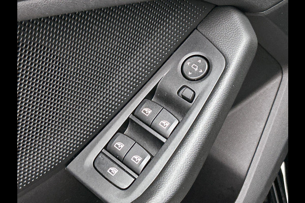 BMW 1-serie 116i Business Edition Plus CARPLAY | STOF-LEDER | NAVI