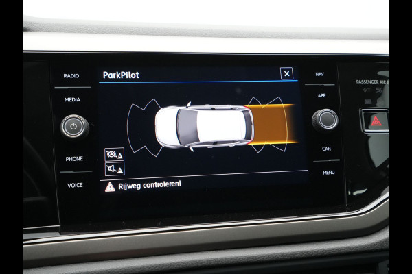 Volkswagen Polo 1.0 TSI 95pk R-line Navigatie Pdc Acc Carplay 298