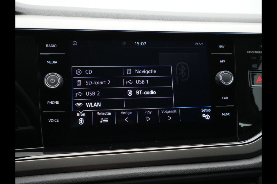 Volkswagen Polo 1.0 TSI 95pk R-line Navigatie Pdc Acc Carplay 298