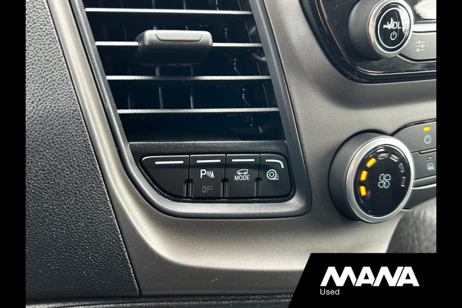 Ford Transit Custom 320 2.0TDCI 130PK L2H1 Automaat Trend DC Airco Trekhaak 6 Zits Cruise Carplay
