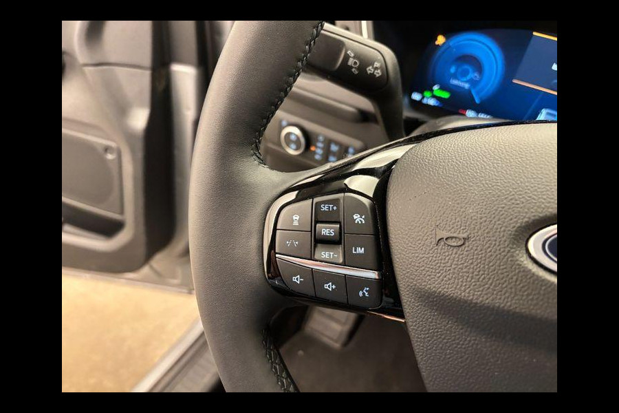 Ford Kuga 2.5 FHEV Titanium 190pk | Driver Assistance Pack | Wegklapbare Trekhaak | 1.600kg Trekgewicht | Geen stekker nodig