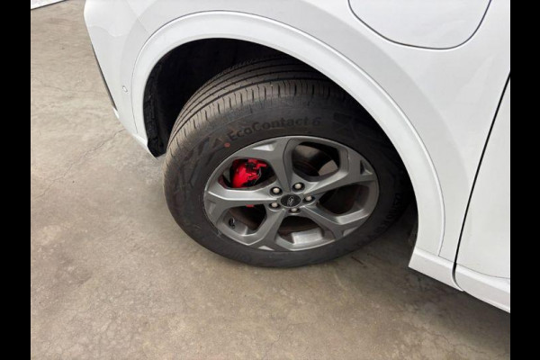 Ford Kuga 2.5 PHEV ST-Line X 243pk | Driver Assistance Pack | Panoramadak | Winterpack | Technology Pack | Wegklapbare Trekhaak | 2.100kg Trekgewicht