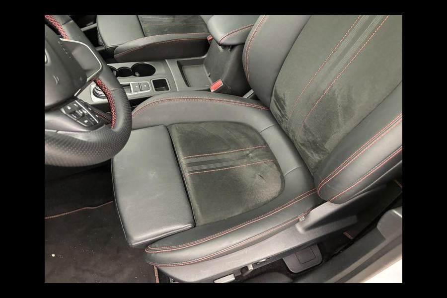 Ford Kuga 2.5 PHEV ST-Line X 243pk | Driver Assistance Pack | Panoramadak | Winterpack | Technology Pack | Wegklapbare Trekhaak | 2.100kg Trekgewicht