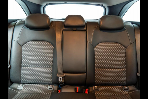 Kia Ceed Sportswagon 1.5 T-GDi MHEV DynamicPlusLine