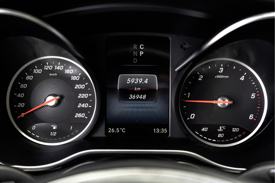 Mercedes-Benz V300 | 4Matic | XL | 5-Zits | MBux | LED | ILS | Burmester | 2x Elec Schuifdeur | 360° Camera | Navi | PDC | Climate |  Cruise | Euro 6