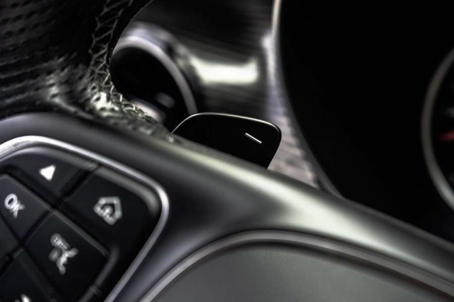 Mercedes-Benz V300 | 4Matic | XL | 5-Zits | MBux | LED | ILS | Burmester | 2x Elec Schuifdeur | 360° Camera | Navi | PDC | Climate |  Cruise | Euro 6