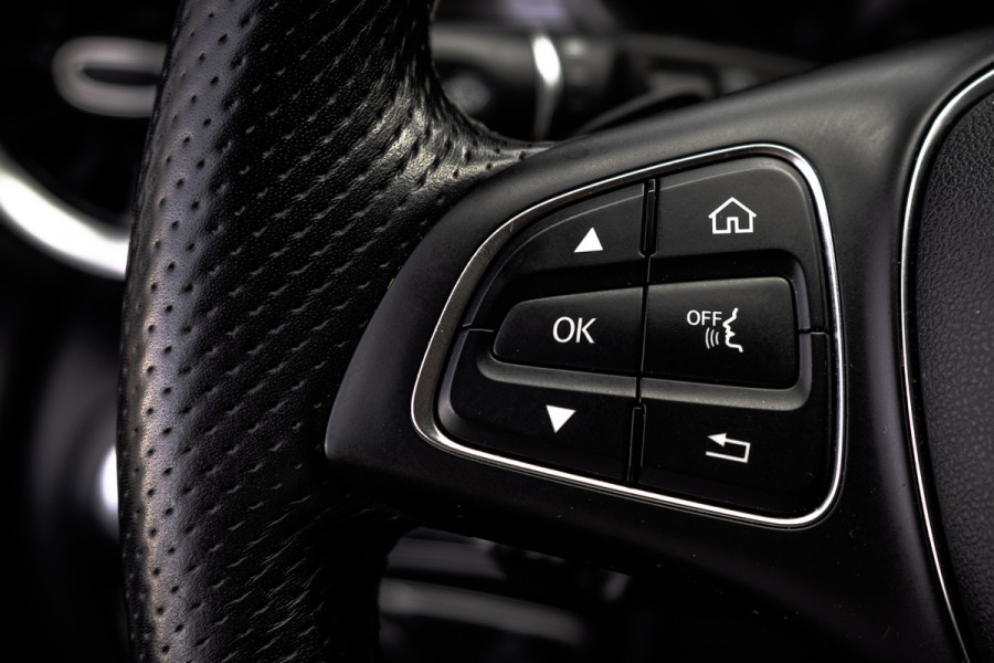 Mercedes-Benz V300 | 4Matic | XL | 5-Zits | MBux | LED | ILS | Burmester | 2x Elec Schuifdeur | 360° Camera | Navi | PDC | Climate |  Cruise | Euro 6