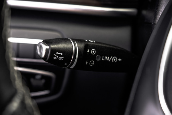Mercedes-Benz V300 | 4Matic | XL | 5-Zits | MBux | LED | ILS | Burmester | 2x Elec Schuifdeur | 360° Camera | Navi | PDC | Climate |  Cruise | Euro 6