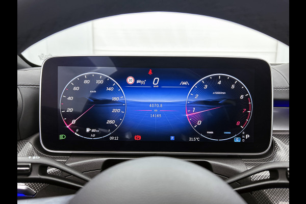 Mercedes-Benz CLE Coupé 200 AMG Line | Panoramadak |Multi spaaks Lichtmetalen velgen |"Night pakket | Parking support met camera achter |Haed-up display | Inclusief 24 maanden MB Certified garantie voor Europa.