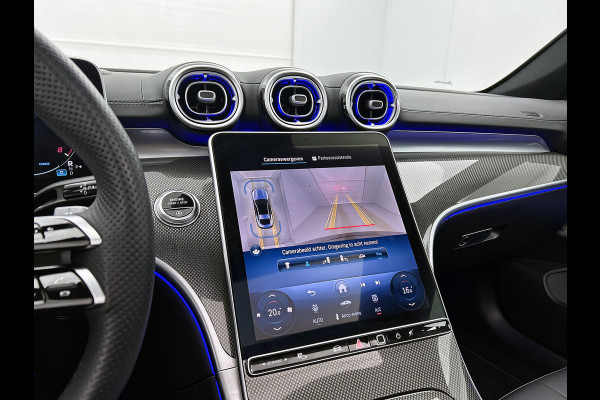 Mercedes-Benz CLE Coupé 200 AMG Line | Panoramadak |Multi spaaks Lichtmetalen velgen |"Night pakket | Parking support met camera achter |Haed-up display | Inclusief 24 maanden MB Certified garantie voor Europa.