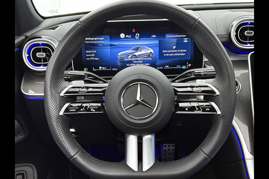 Mercedes-Benz CLE Coupé 200 AMG Line | Panoramadak |Multi spaaks Lichtmetalen velgen |"Night pakket | Parking support met camera achter |Haed-up display | Inclusief 24 maanden MB Certified garantie voor Europa.