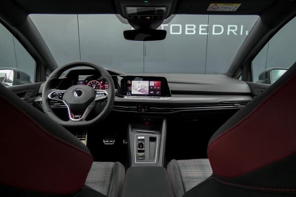 Volkswagen Golf 2.0 TSI GTI | DEALERONDERHOUDEN | STUURVERWARMING | HEAD UP DISPLAY | STOELVERWARMING