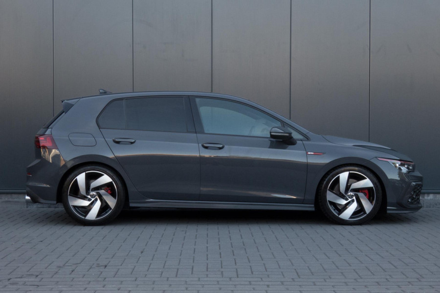 Volkswagen Golf 2.0 TSI GTI | DEALERONDERHOUDEN | STUURVERWARMING | HEAD UP DISPLAY | STOELVERWARMING