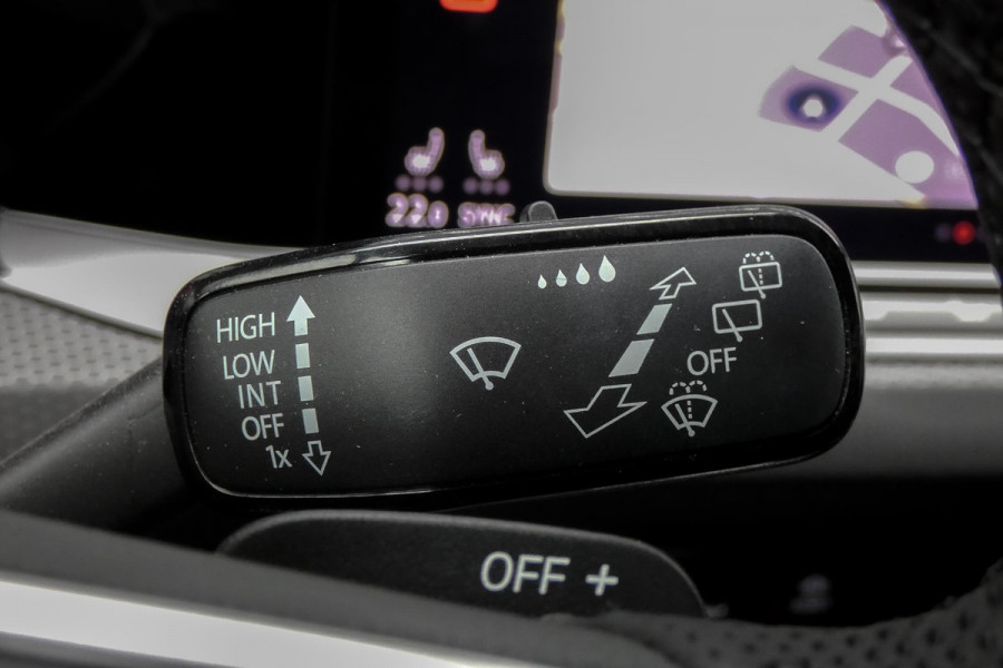 Volkswagen Golf 2.0 TSI GTI | DEALERONDERHOUDEN | STUURVERWARMING | HEAD UP DISPLAY | STOELVERWARMING