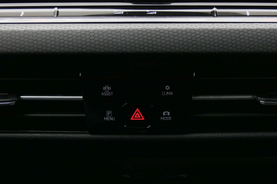 Volkswagen Golf 2.0 TSI GTI | DEALERONDERHOUDEN | STUURVERWARMING | HEAD UP DISPLAY | STOELVERWARMING