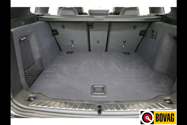 BMW iX3 M-Sport Shadowline 80 kWh 286 PK | Pano | Leer | Elect. stoelen best. met geh. | Camera | Parkeerassistent pakket Licht- en regensensor, PDC, Sportstoelen, Stoelverwarming, Led, Camera, Privacy glas