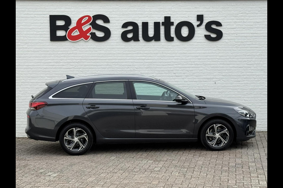Hyundai i30 1.5 T-GDi MHEV Premium Sky Automaat Led Carplay Camera Navigatie Cruise