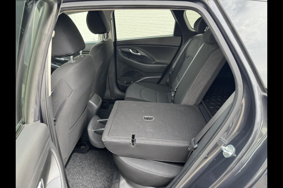 Hyundai i30 1.5 T-GDi MHEV Premium Sky Automaat Led Carplay Camera Navigatie Cruise