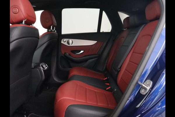 Mercedes-Benz GLC 300e 4Matic AMG | Panoramadak | Two-Tone Leder | 360 Camera | Stoelverwarming | Burmester | Carplay | Digital Cockpit | Keyless | Navigatie | Sfeerverlichting | PHEV | Plug In