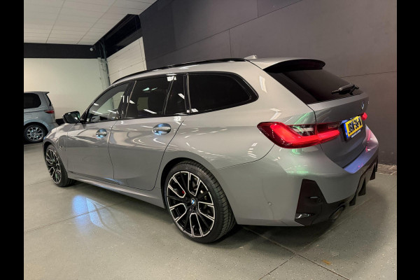 BMW 3 Serie Touring 330e M-SPORT BLACK-LINE 19'' PANO/V-COCPIT/DAB/CARPLAY/STOEL-M/LED/CAM///