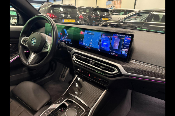 BMW 3 Serie Touring 330e M-SPORT BLACK-LINE 19'' PANO/V-COCPIT/DAB/CARPLAY/STOEL-M/LED/CAM///