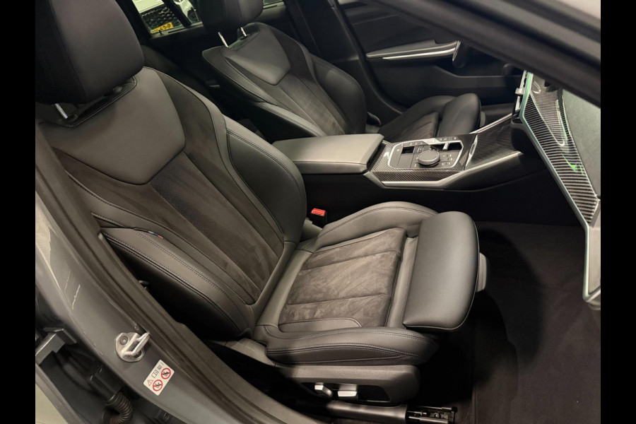 BMW 3 Serie Touring 330e M-SPORT BLACK-LINE 19'' PANO/V-COCPIT/DAB/CARPLAY/STOEL-M/LED/CAM///
