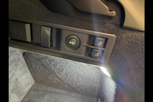 BMW 3 Serie Touring 330e M-SPORT BLACK-LINE 19'' PANO/V-COCPIT/DAB/CARPLAY/STOEL-M/LED/CAM///