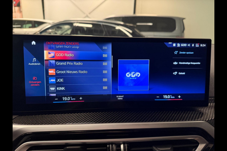 BMW 3 Serie Touring 330e M-SPORT BLACK-LINE 19'' PANO/V-COCPIT/DAB/CARPLAY/STOEL-M/LED/CAM///