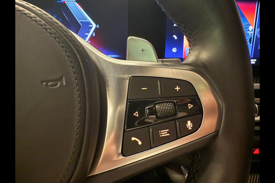BMW 3 Serie Touring 330e M-SPORT BLACK-LINE 19'' PANO/V-COCPIT/DAB/CARPLAY/STOEL-M/LED/CAM///