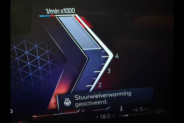 BMW 3 Serie Touring 330e M-SPORT BLACK-LINE 19'' PANO/V-COCPIT/DAB/CARPLAY/STOEL-M/LED/CAM///