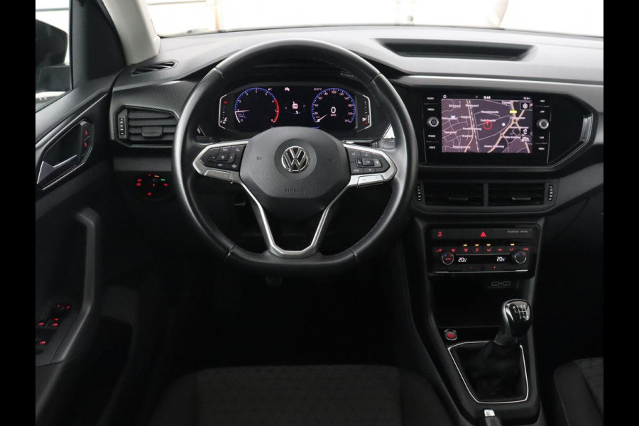 Volkswagen T-Cross 1.0 TSI Life | Carplay | Navigatie | Keyless | Virtual Cockpit | Climate control | Adaptive cruise | Dodehoek detectie | Getint glas