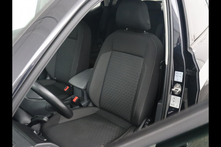 Volkswagen T-Cross 1.0 TSI Life | Carplay | Navigatie | Keyless | Virtual Cockpit | Climate control | Adaptive cruise | Dodehoek detectie | Getint glas
