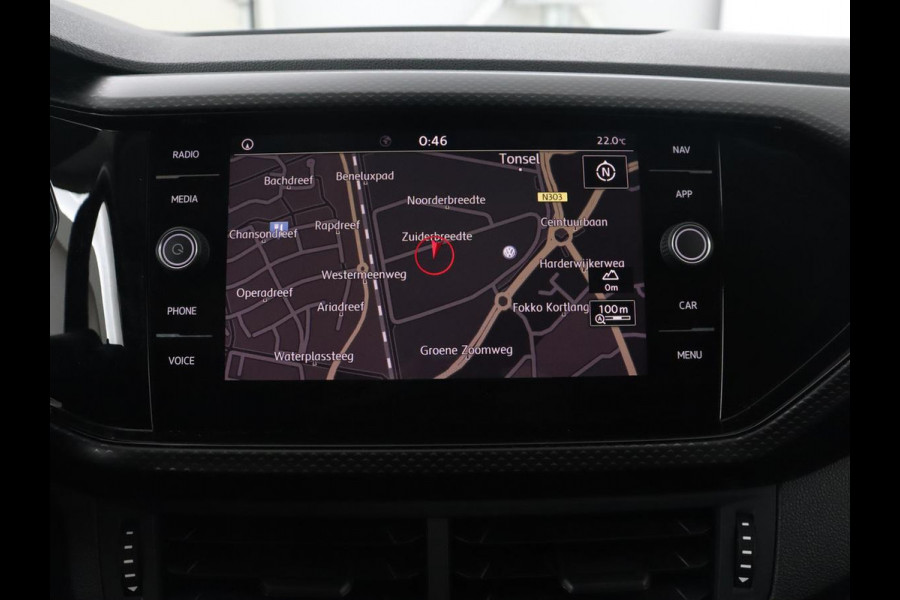 Volkswagen T-Cross 1.0 TSI Life | Carplay | Navigatie | Keyless | Virtual Cockpit | Climate control | Adaptive cruise | Dodehoek detectie | Getint glas