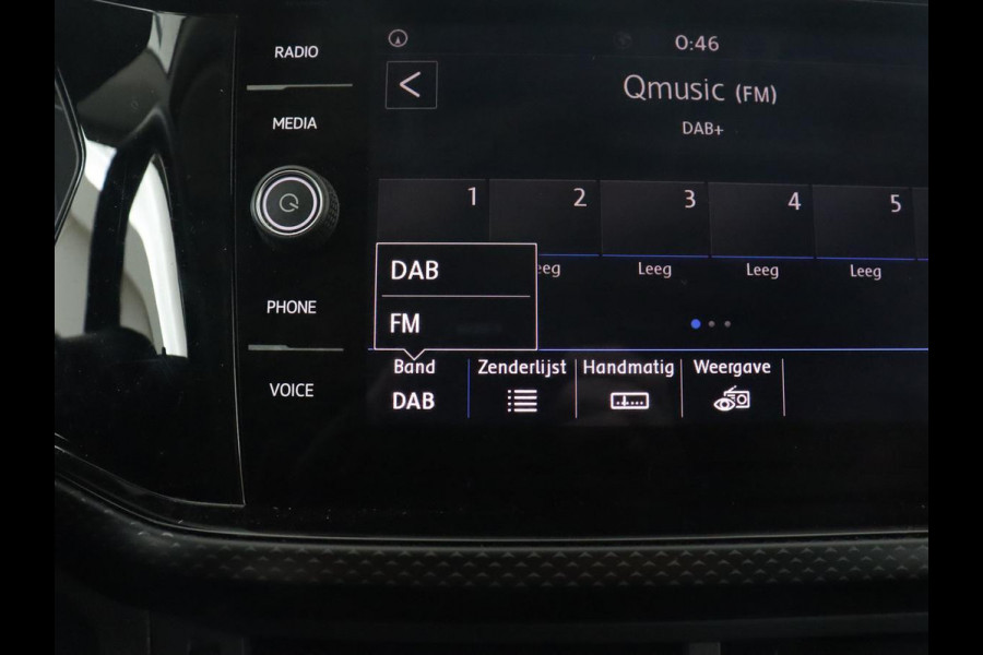 Volkswagen T-Cross 1.0 TSI Life | Carplay | Navigatie | Keyless | Virtual Cockpit | Climate control | Adaptive cruise | Dodehoek detectie | Getint glas