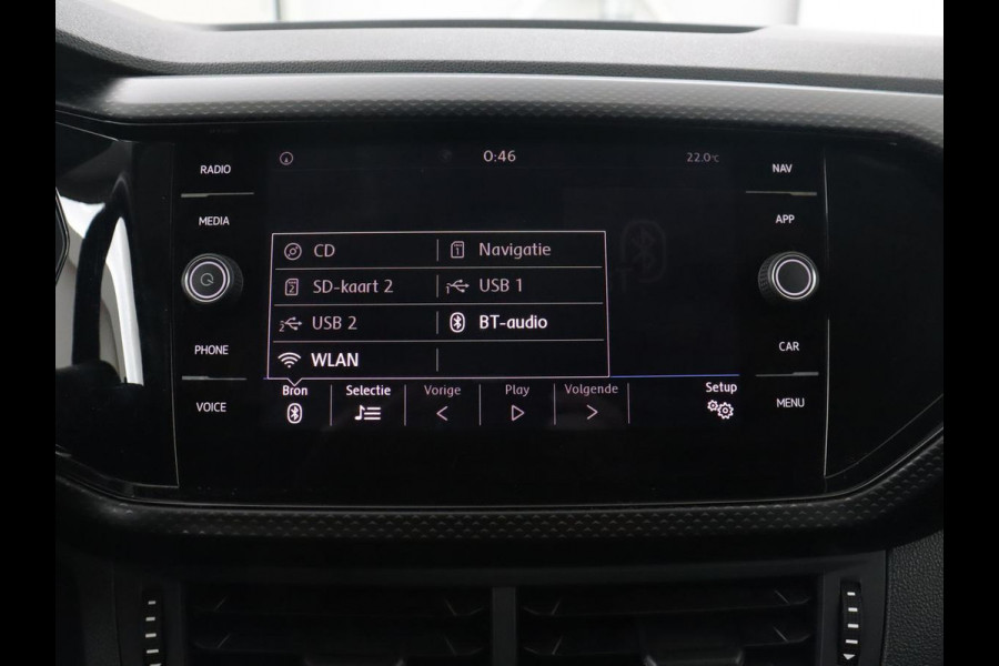 Volkswagen T-Cross 1.0 TSI Life | Carplay | Navigatie | Keyless | Virtual Cockpit | Climate control | Adaptive cruise | Dodehoek detectie | Getint glas