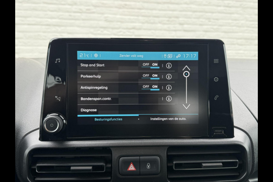 Citroën Berlingo 1.2 PureTech Trekhaak Navigatie Cruise Carplay Parkeersensoren Airco