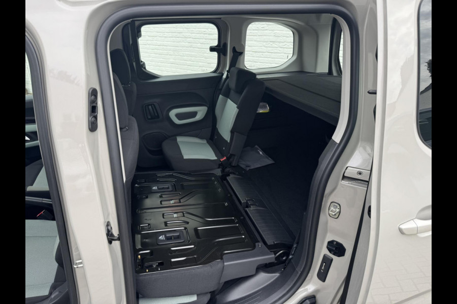Citroën Berlingo 1.2 PureTech Trekhaak Navigatie Cruise Carplay Parkeersensoren Airco