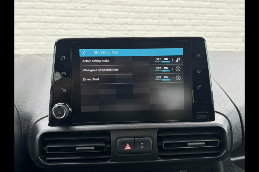Citroën Berlingo 1.2 PureTech Trekhaak Navigatie Cruise Carplay Parkeersensoren Airco