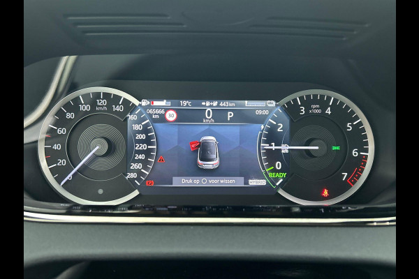 Land Rover Range Rover Evoque P300e AWD R-Dynamic SE