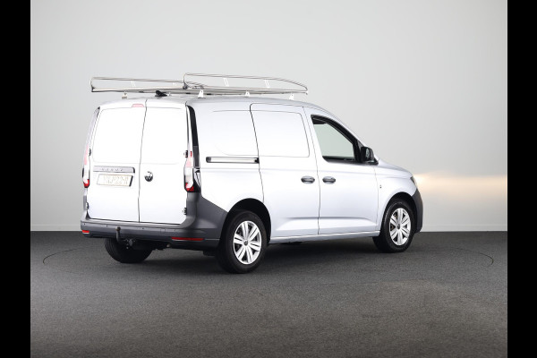 Volkswagen Caddy Cargo 2.0 TDI Comfort 75 pk | Navigatie via App | Trekhaak | Parkeersensoren achter | Cruise control | Apple Carplay/Android Auto |