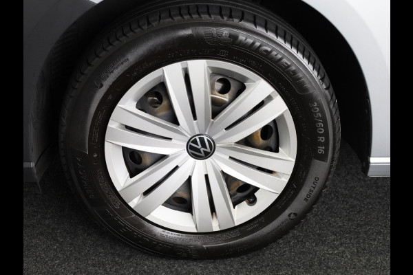 Volkswagen Caddy Cargo 2.0 TDI Comfort 75 pk | Navigatie via App | Trekhaak | Parkeersensoren achter | Cruise control | Apple Carplay/Android Auto |