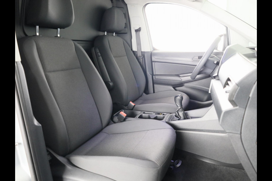 Volkswagen Caddy Cargo 2.0 TDI Comfort 75 pk | Navigatie via App | Trekhaak | Parkeersensoren achter | Cruise control | Apple Carplay/Android Auto |