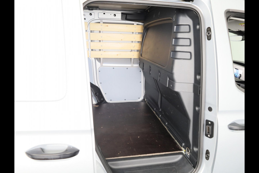 Volkswagen Caddy Cargo 2.0 TDI Comfort 75 pk | Navigatie via App | Trekhaak | Parkeersensoren achter | Cruise control | Apple Carplay/Android Auto |