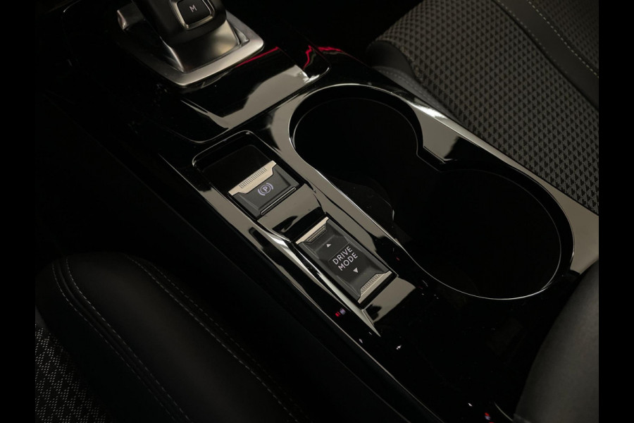 Peugeot 208 1.2 PureTech GT-Line 130PK AUTOMAAT AIRCO CLIMA NAVI CRUISE APPLE CARPLAY LED VELGEN NIEUWSTAAT