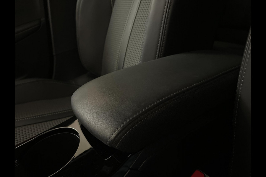 Peugeot 208 1.2 PureTech GT-Line 130PK AUTOMAAT AIRCO CLIMA NAVI CRUISE APPLE CARPLAY LED VELGEN NIEUWSTAAT